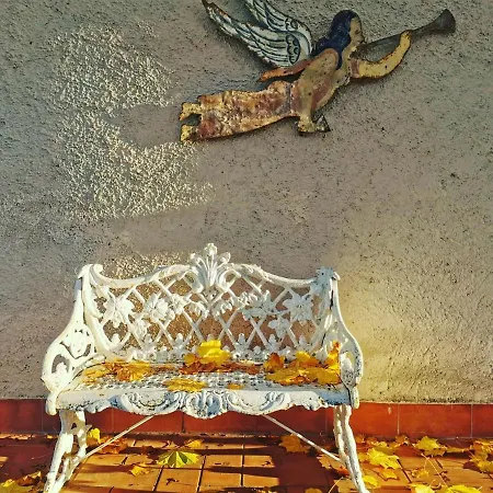 Alojamento de Acomodação e Pequeno-almoço Marinsky , Lucca