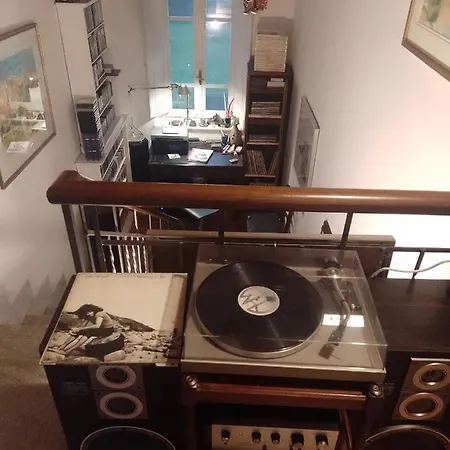 Marinsky , Lucca ピエトラサンタ