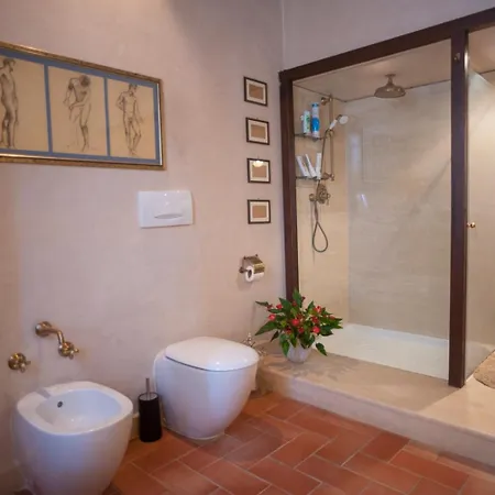 ベッド・アンド・ブレックファスト Marinsky , Lucca ピエトラサンタ